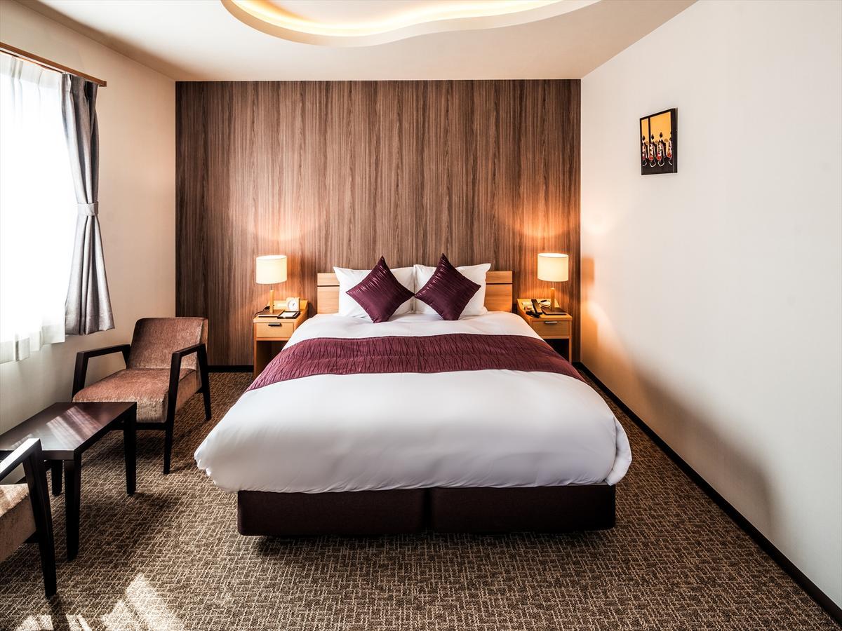 Kyoto Karasuma Oike Hotel Grandereverie מראה חיצוני תמונה